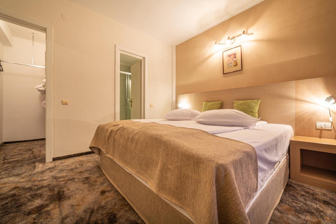 Hotel Escalade 4*
